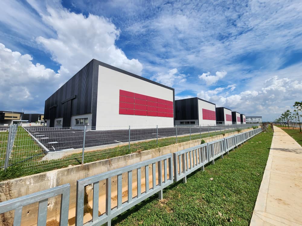 pg2 New Detach factory at Bandar Bukit Raja 2, Kl - photo 4