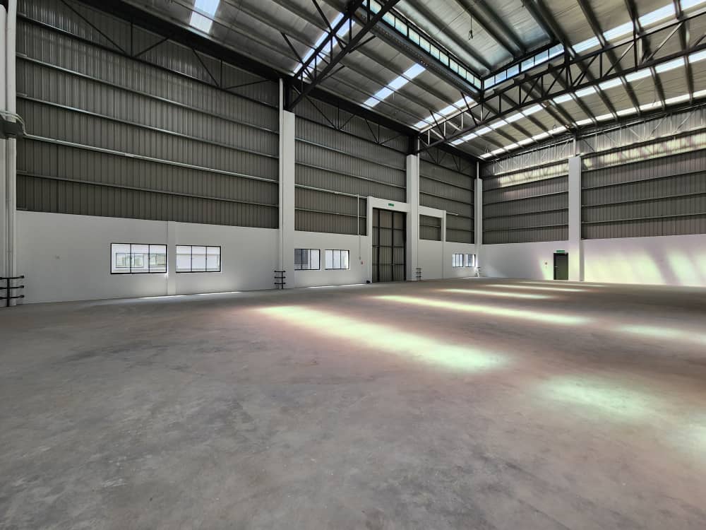 pg2 New Detach factory at Bandar Bukit Raja 2, Kl - photo 6