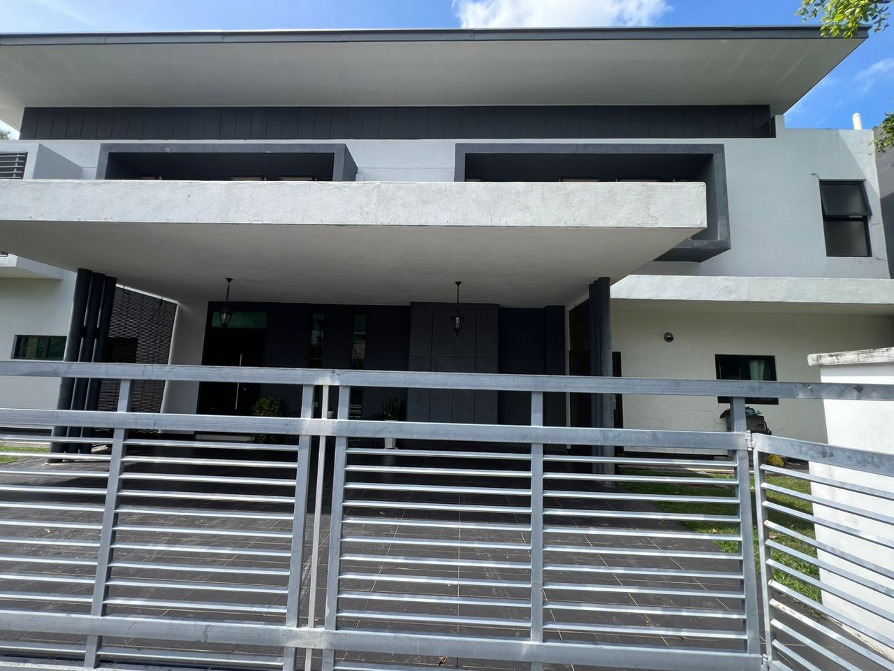 Perdana Heights seksyen u10 facing lake - photo 4