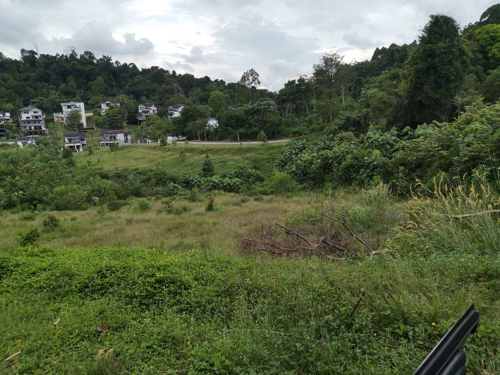 Kayangan Heights ...