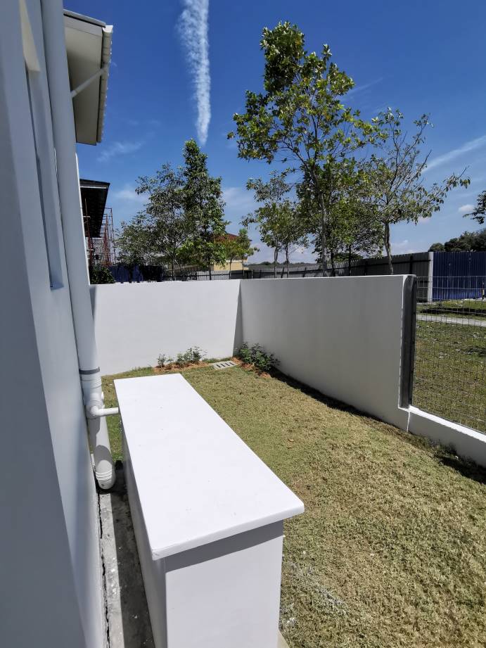 Completed Bungalow link Seri Residensi Dahlia Dani - photo 13