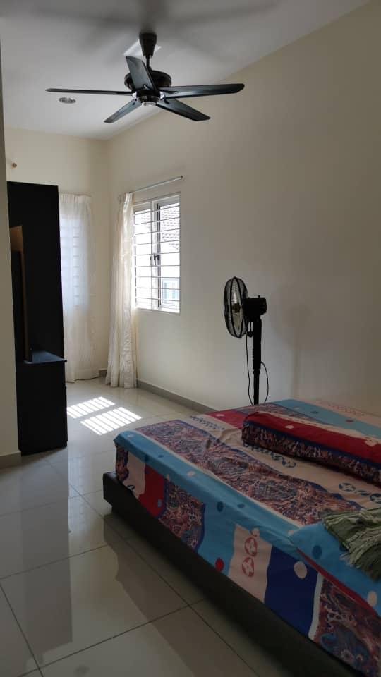 Bandar Mahkota Cheras 2-Storey House For Sale - photo 4