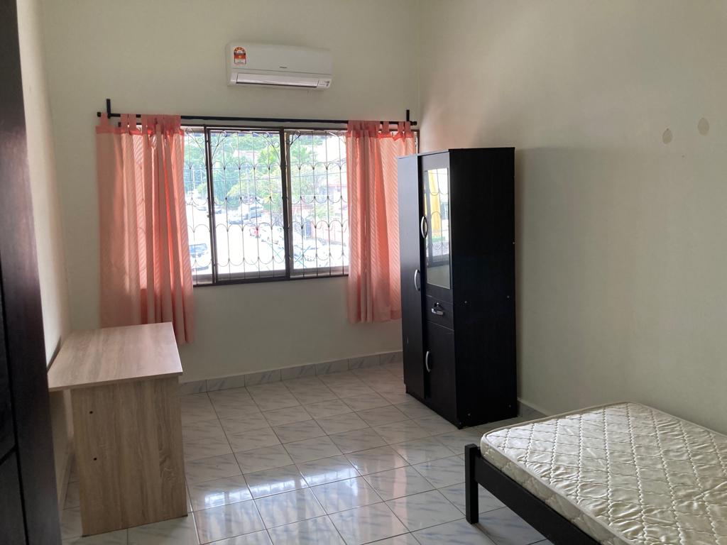 Taman Connaught Landed House For Rent - photo 6
