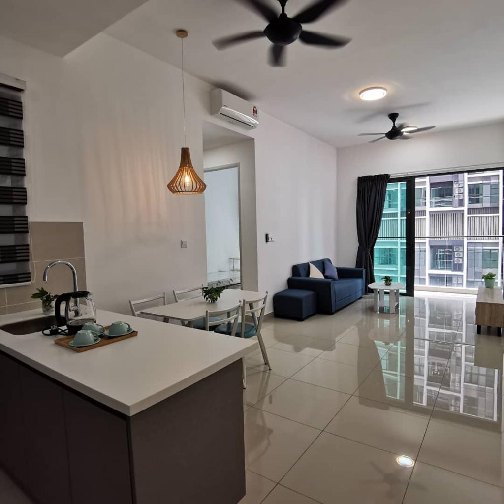 Citizen2 2 room Fully Furnished ready move in unit