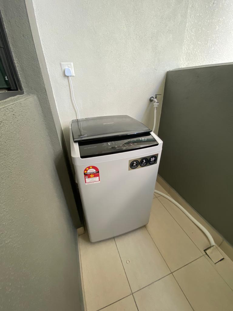 3 rooms Partly Furnished many units on hand - photo 3