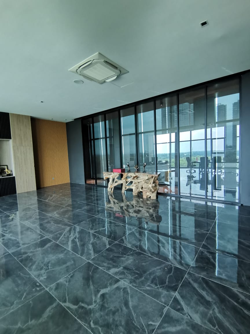 Puchong Taman Perindustrian Putra Office Building - photo 8
