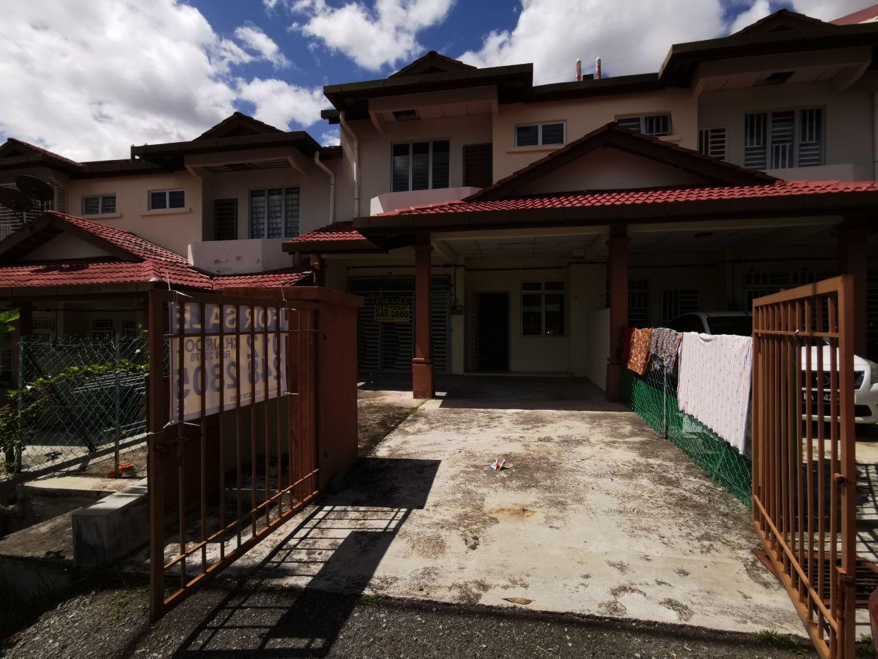 FREEHOLD 2 STOREY TERRACE, SALAK PERDANA FOR SALE