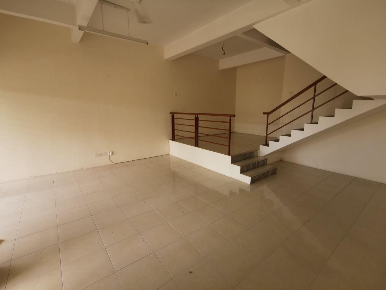FREEHOLD 2 STOREY TERRACE, SALAK PERDANA FOR SALE - photo 9