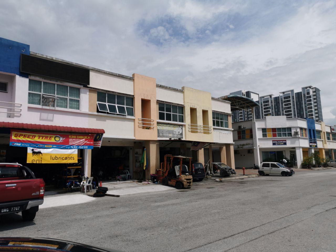 2 STOREY SHOPLOT PUSAT PERDAGANGAN ALAM JAYA - photo 12
