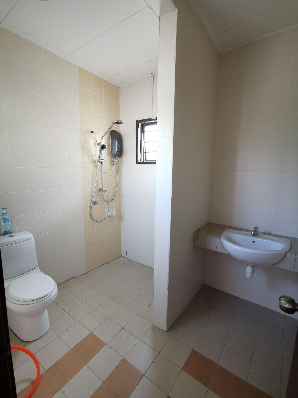 2 STOREY SEMI D SEMIDARA RESIDENCE SAUJANA UTAMA 3 - photo 9