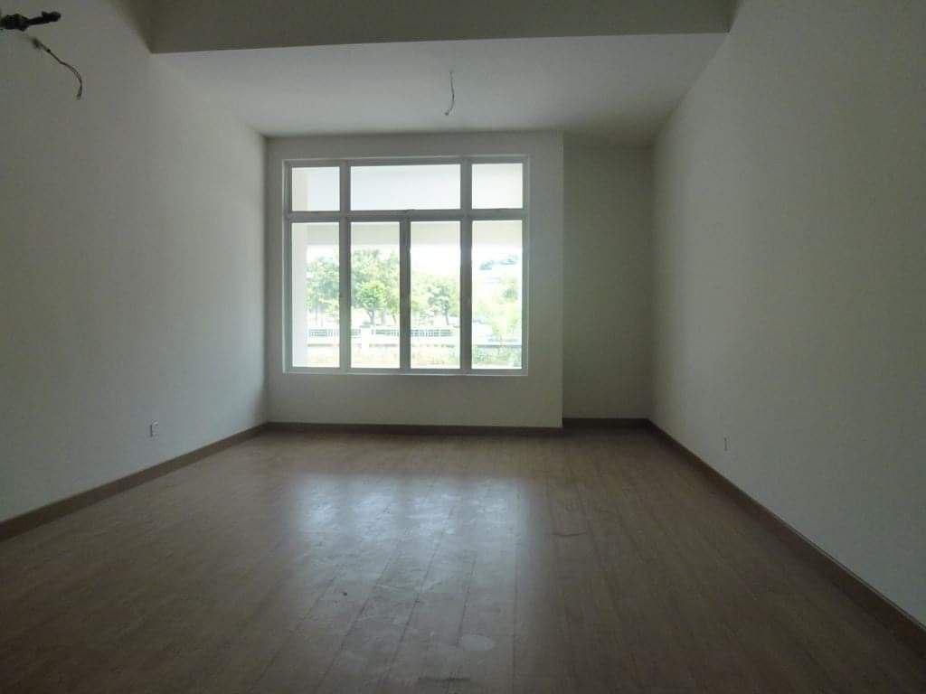 SEMI D VILLA LAKE VIEW DESIRAN BAYU PRECINCT 16 - photo 5