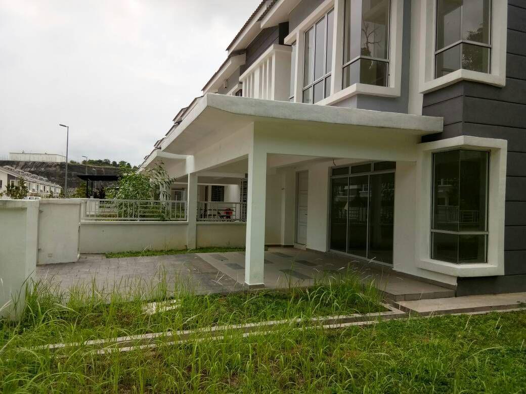 CORNER TWO STOREY TERRACE U11 - photo 11