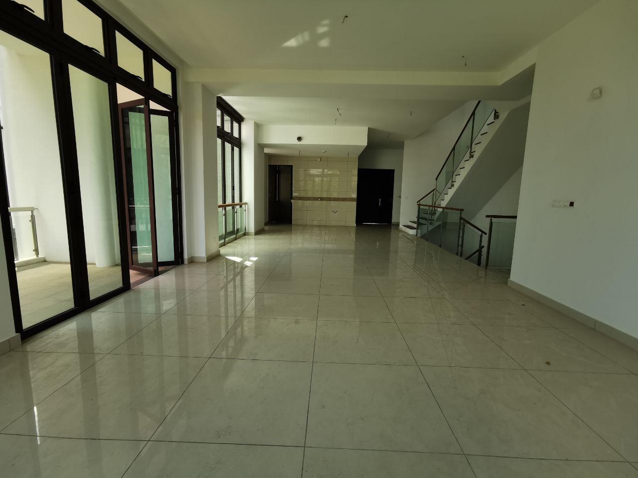 FREEHOLD Fera Twinvilla 3 Storey Villa FACING LAKE - photo 11