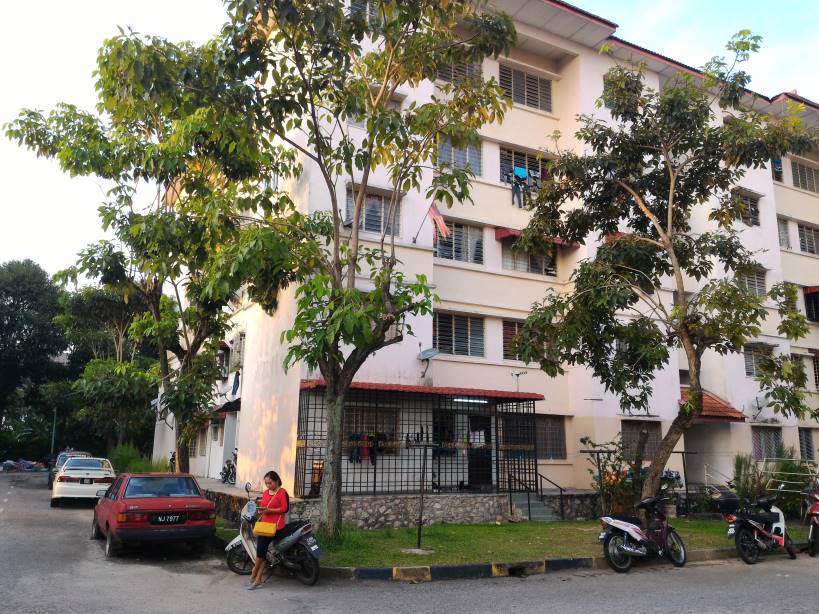 Apartment Sri Begonia Puchong 140k - photo 6