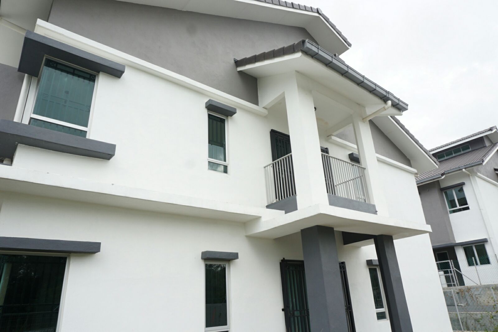 2STY CORNER LOT, LAMAN ORKID, NILAI IMPIAN - photo 2