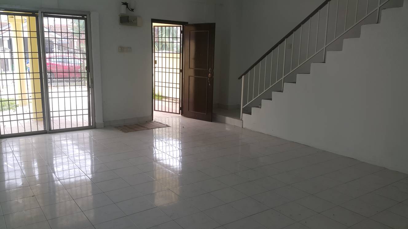 TAMAN DESA KARUNMAS,BALAKONG - photo 2