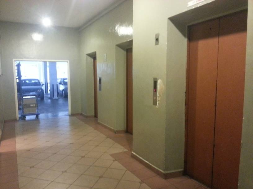 SRI GOTONG APARTMENT, BATU CAVES - photo 2
