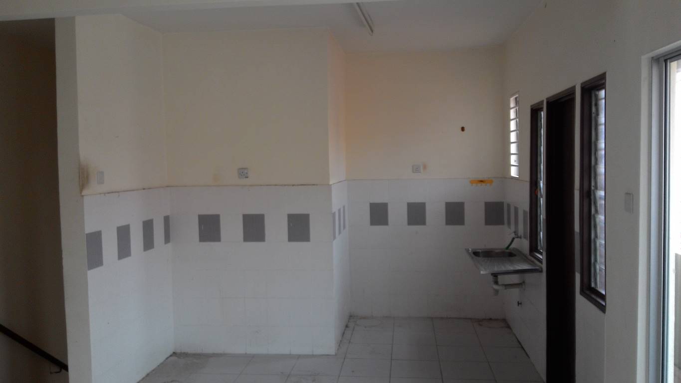 SELAYANG AMANSIARA TOWNHOUSE, 1200sqft - photo 5