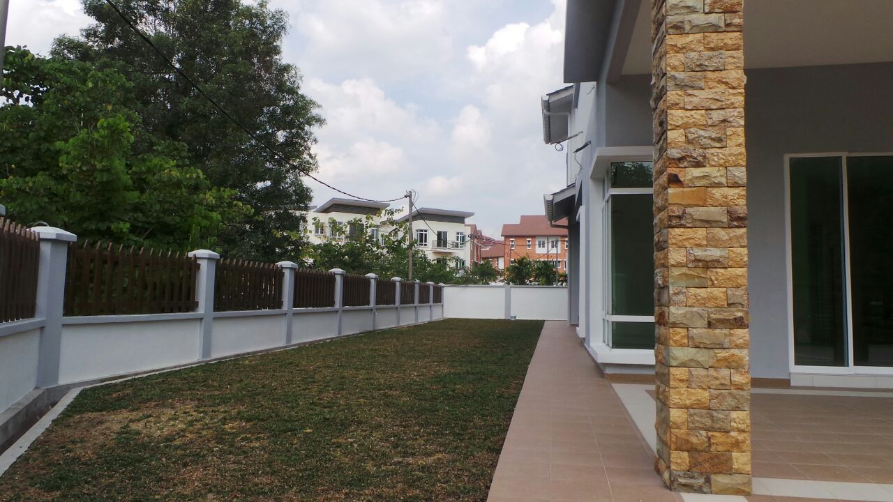 3 Stry Bunglow Desa Permai Sungai Long Kajang - photo 4