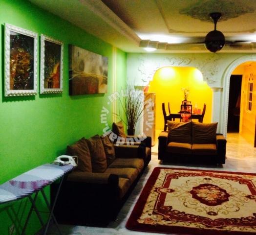 Double Storey at Tmn Pinggiran Batu Caves Selayang - photo 2