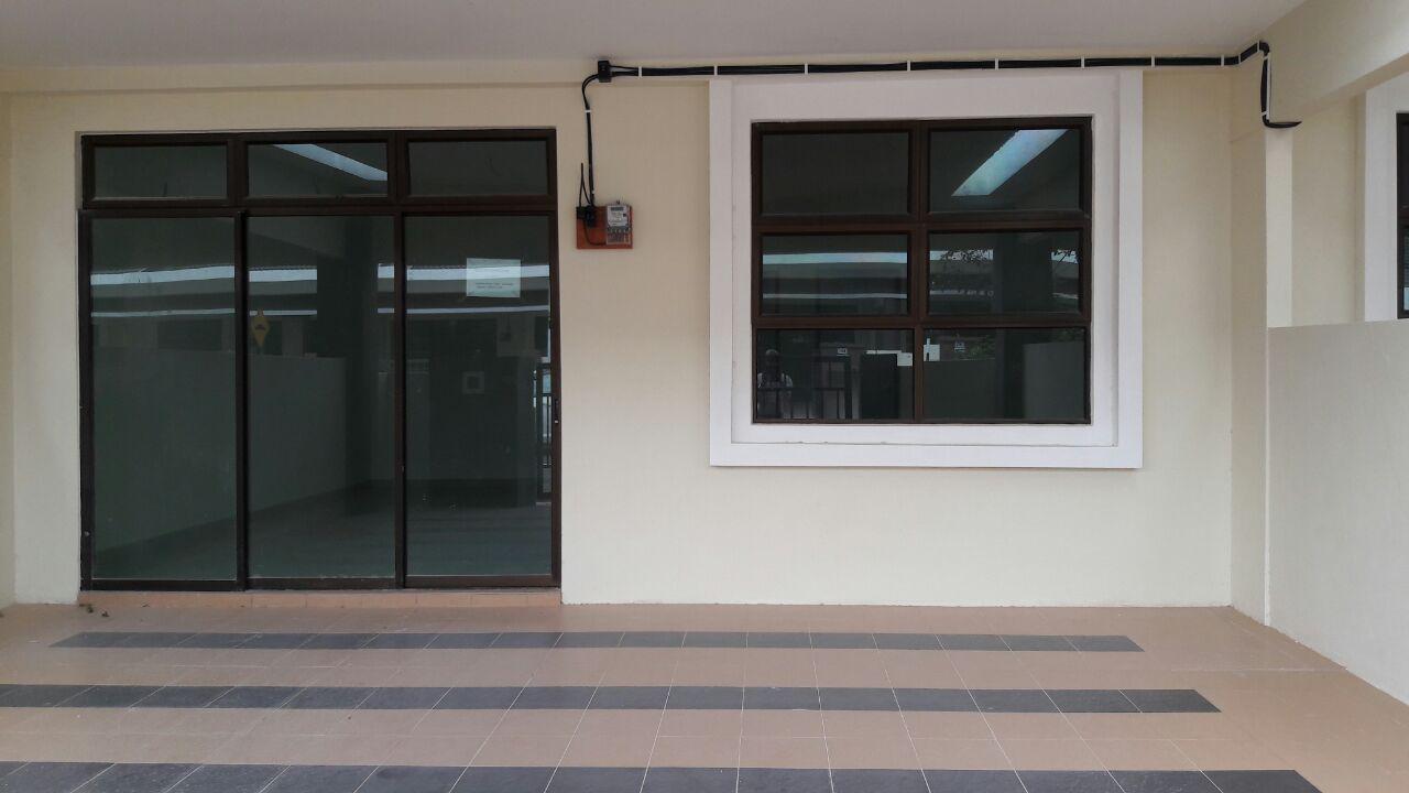 1STY TERRACE, TAMAN NUSA INTAN, SENAWANG, N9 - photo 2