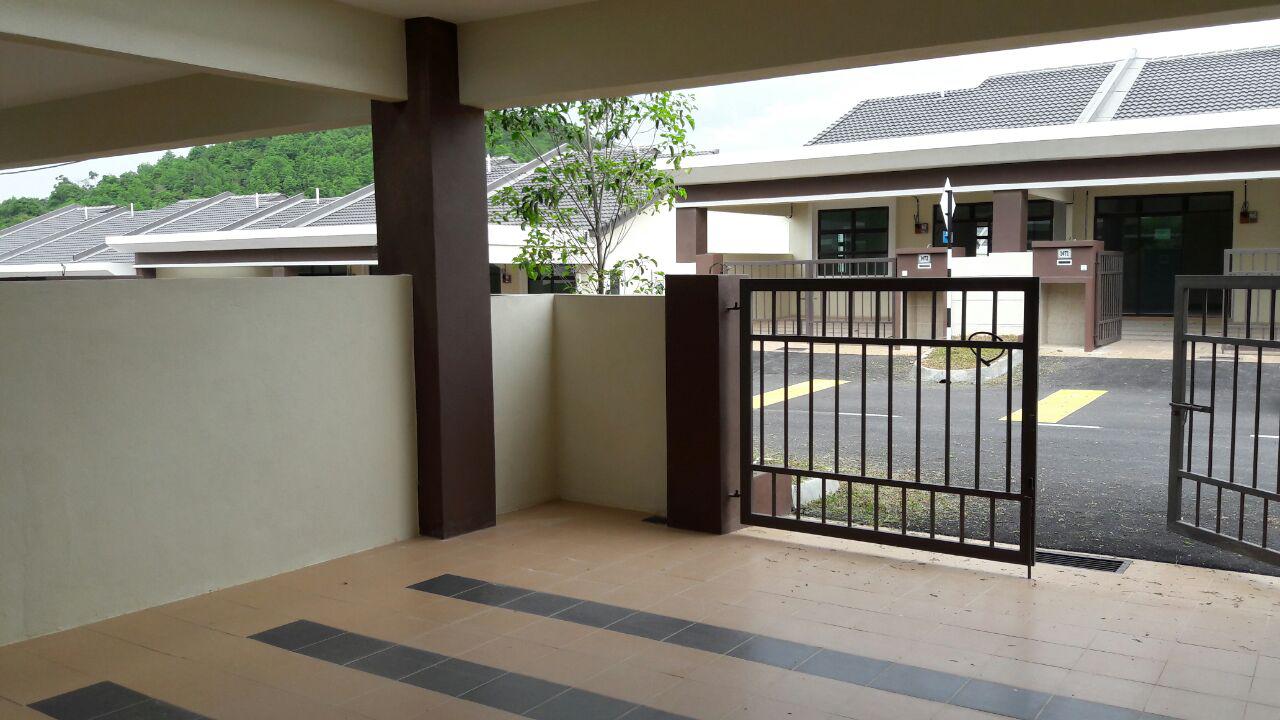 1STY TERRACE, TAMAN NUSA INTAN, SENAWANG, N9