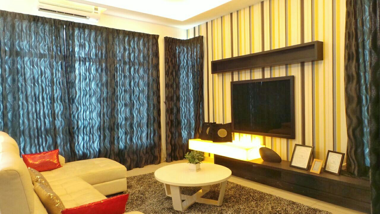 2 Sty SEMI-D, TAMAN PELANGI SEMENYIH 2, SEMENYIH, - photo 2