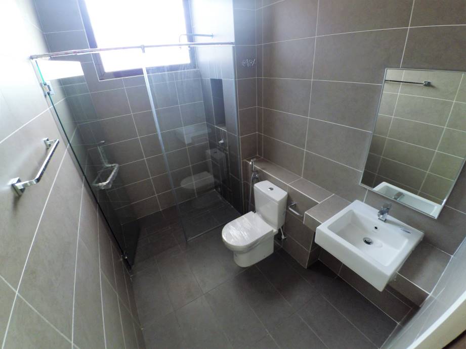 NEW HOUSE 2 Storey, Irama 2, BK 8, Bandar Kinrara - photo 6