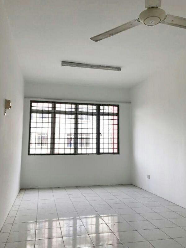 1st Floor Shop Apartment Saujana Damansara - photo 6