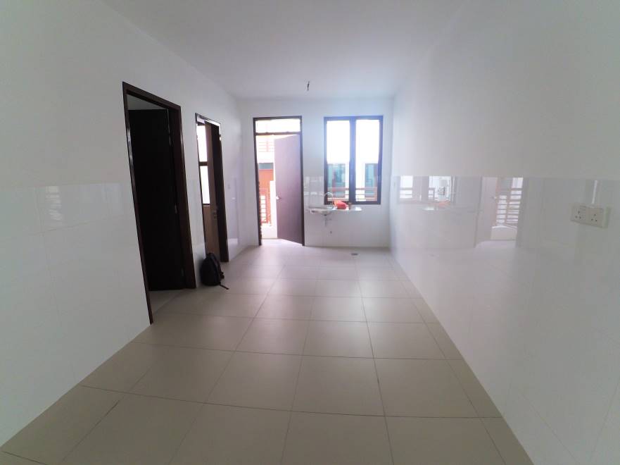 PUCHONG, IRAMA 2, BK 8, BANDAR KINRARA, - photo 4