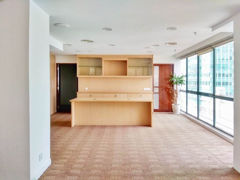 PENTHOUSE THE BOULEVARD MID VALLEY OFFICE SUITE