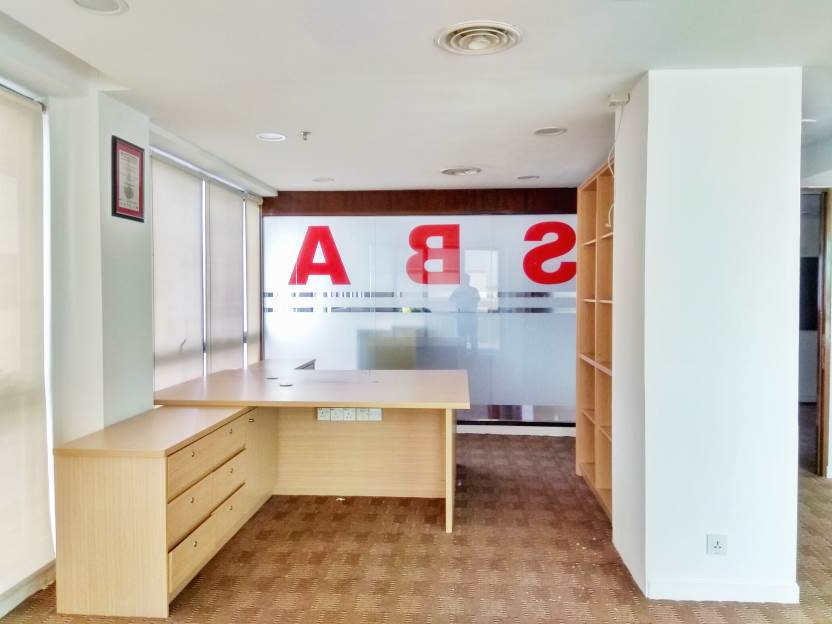 PENTHOUSE THE BOULEVARD MID VALLEY OFFICE SUITE - photo 4