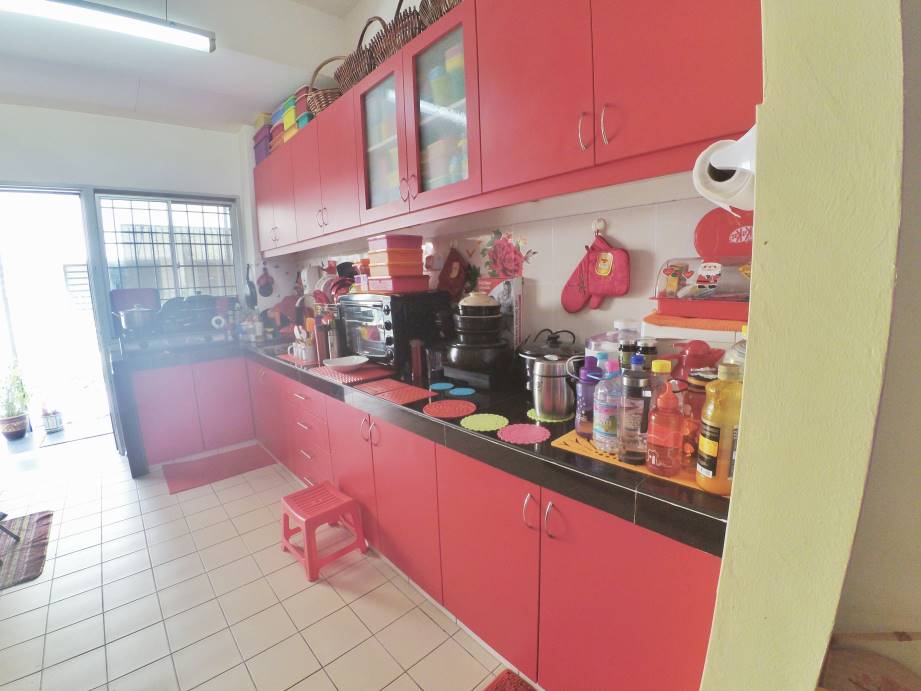 2sty TERRACE HOUSE, SAUJANA UTAMA 3, SUNGAI BULOH - photo 4