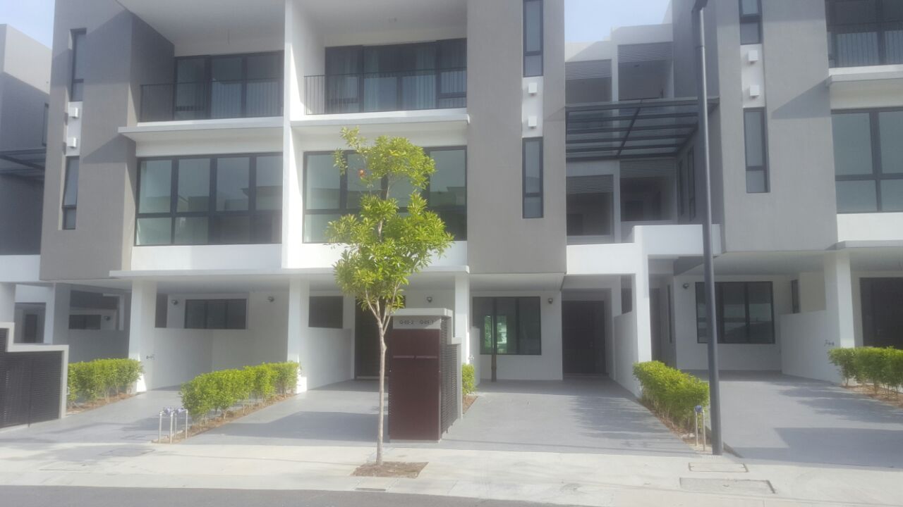 2 STOREY TOWNVILLAS CAHAYA SPK SHAH ALAM