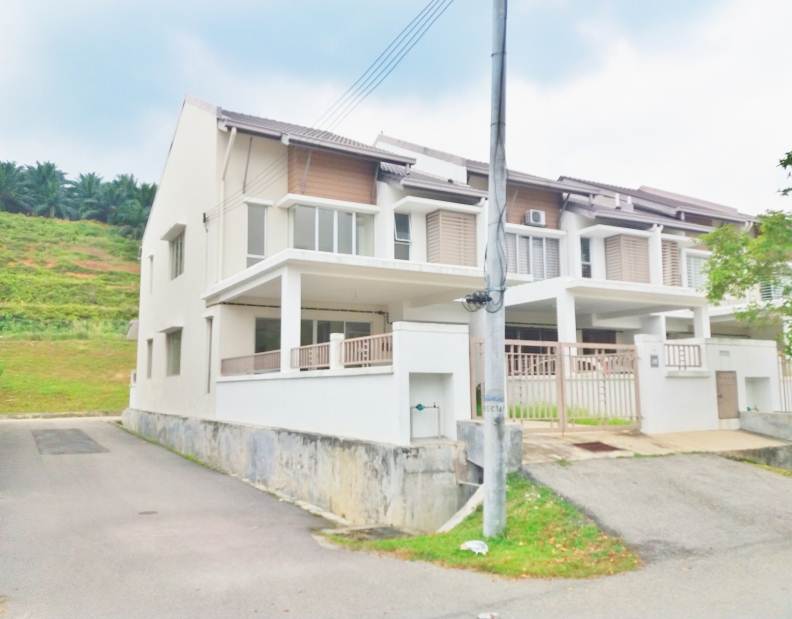 END LOT 2 STOREY, DURANTA,BANDAR SERI COALFIELDS, - photo 2