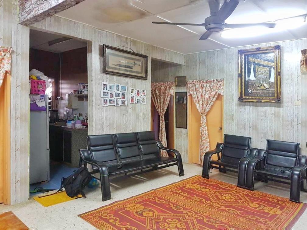 SRI WIRA APARTMENT, UKAY PERDANA - photo 2