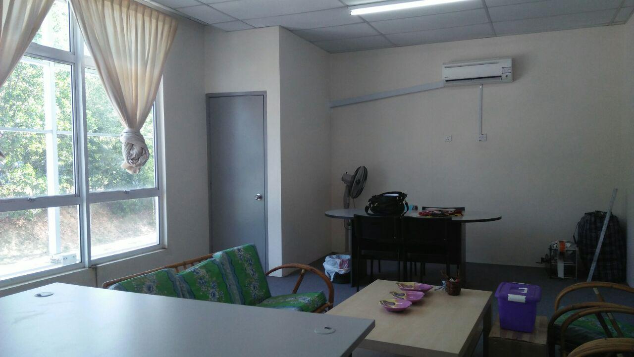 Taman CahayaAlam , Near Section 7 Shah Alam - photo 3