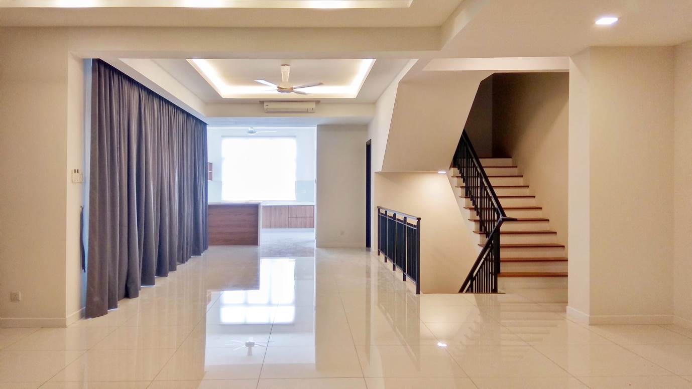 NEW 3 STOREY BUNGALOW ZERO LOT VILLA 16 QUARTZ