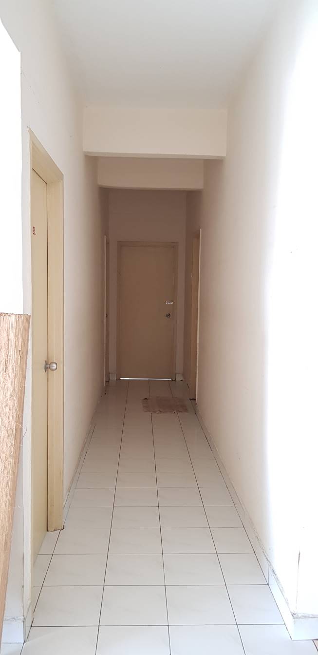 MAWAR APARTMENT SENTUL - photo 2