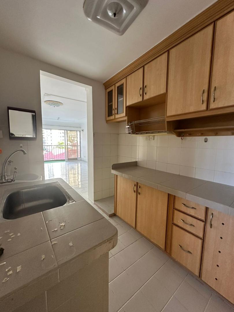 Taman Kristal Apartment - photo 2