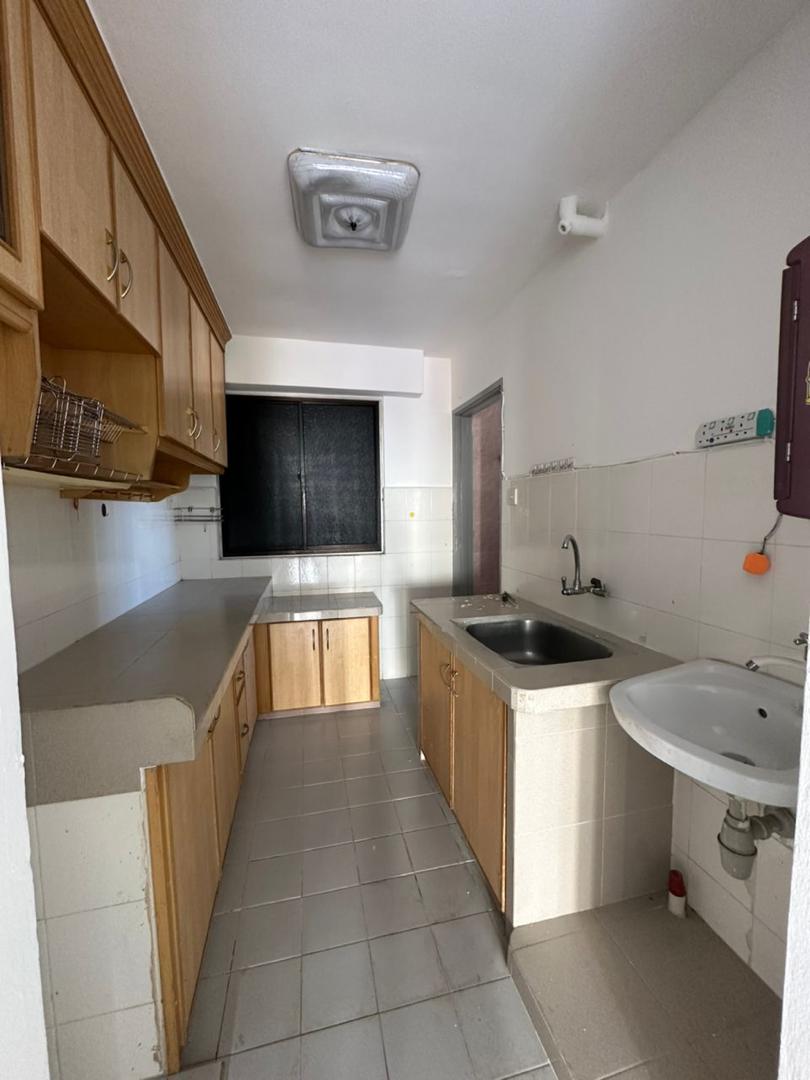 Taman Kristal Apartment - photo 4