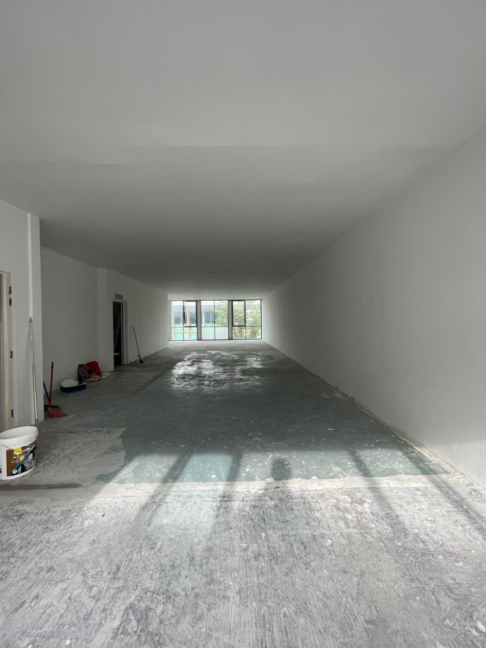 COMMERCIAL SPACE FOR RENT - photo 3