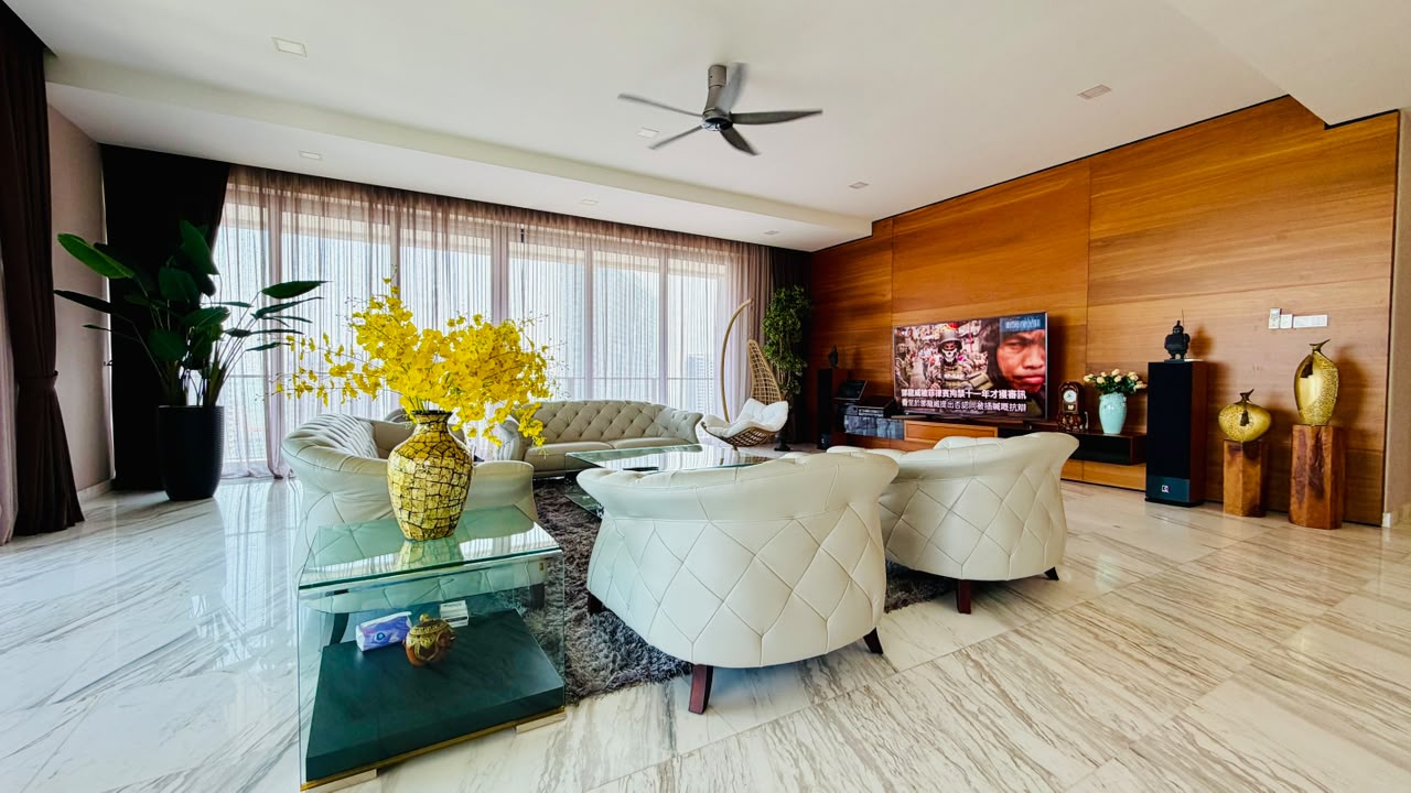 The pentHouse