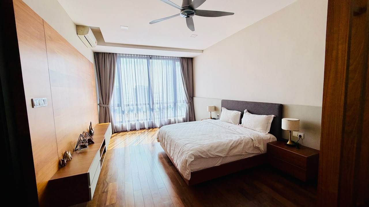 The pentHouse - photo 6