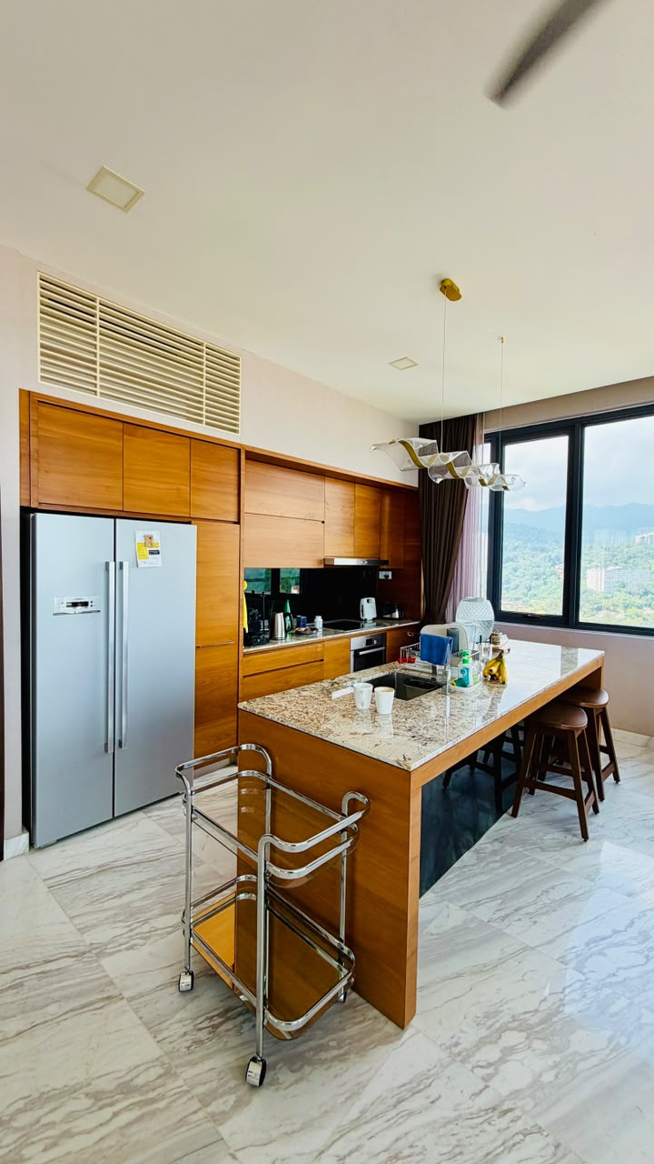 The pentHouse - photo 9