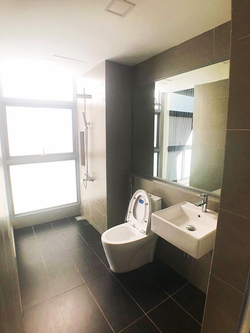 lakefront propertyguru - photo 9
