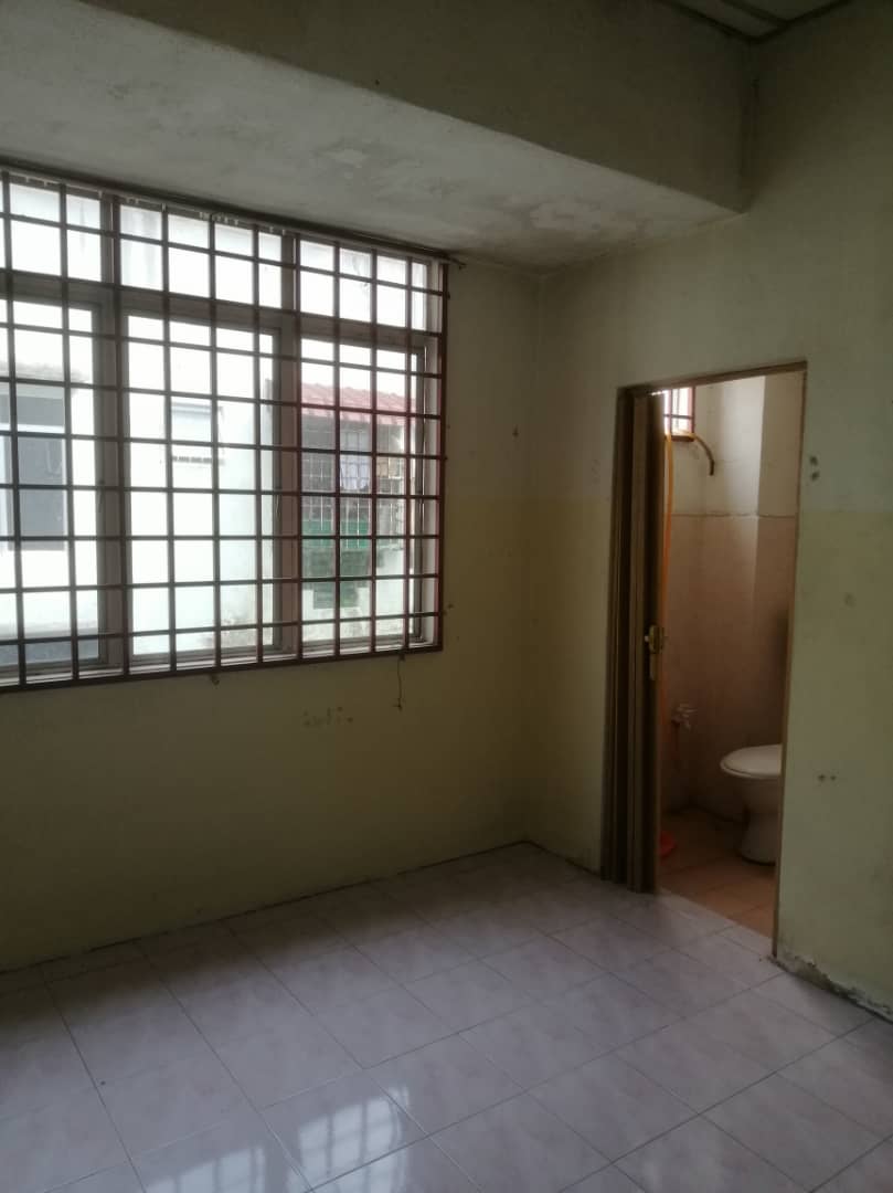 Pusat Hentian Kajang - photo 8