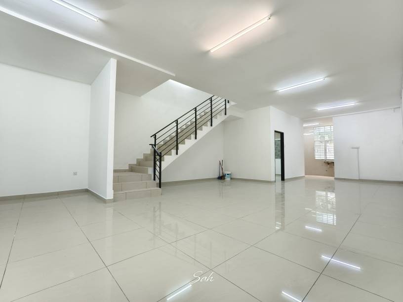 BANGI AVENUE - photo 3