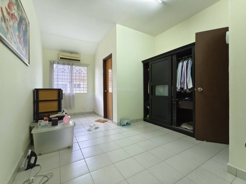 Taman Pinggiran Saujana - photo 8