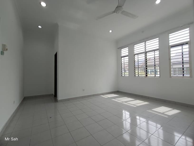 Taman Puncak Saujana - photo 12